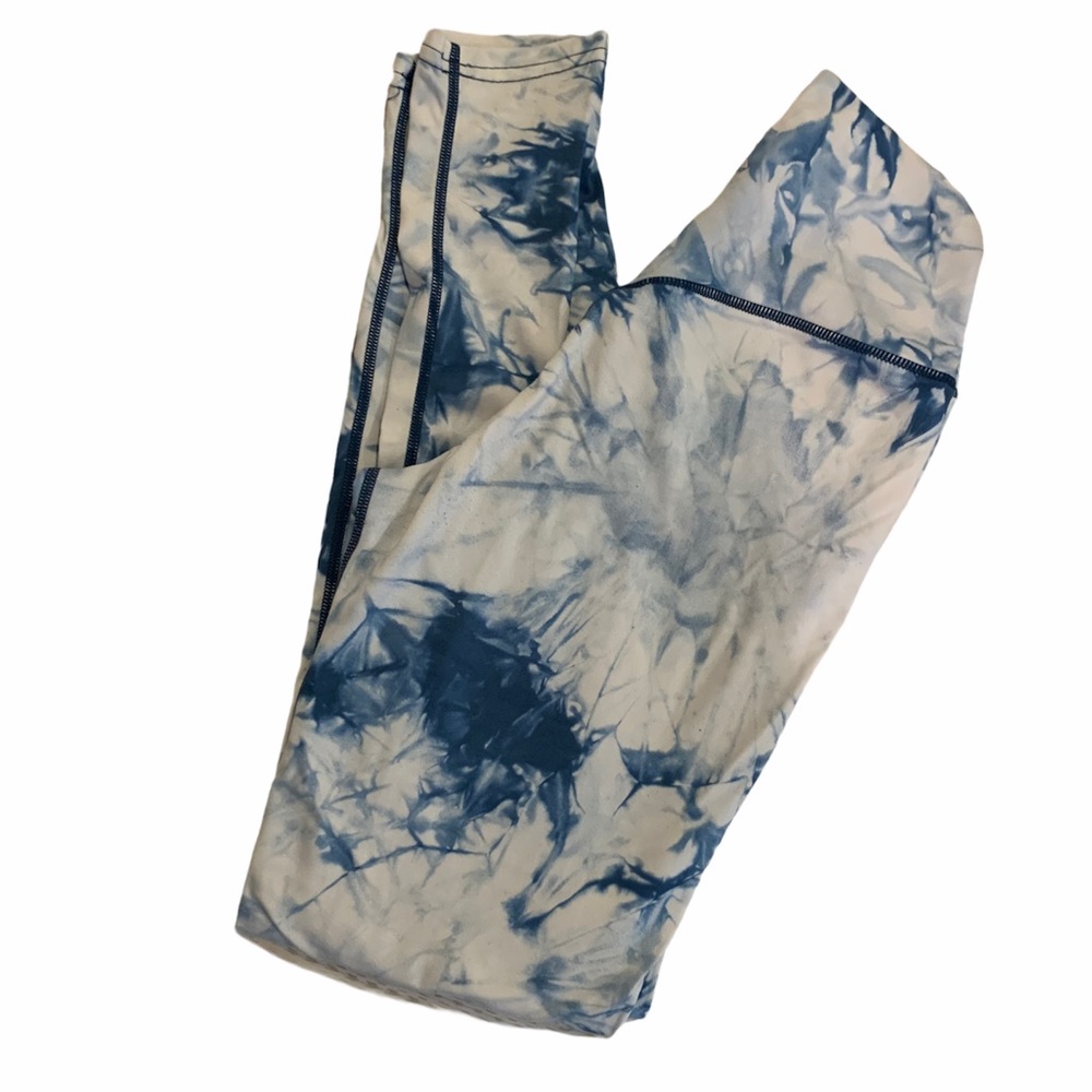Balance Athletica blue tie dye leggings